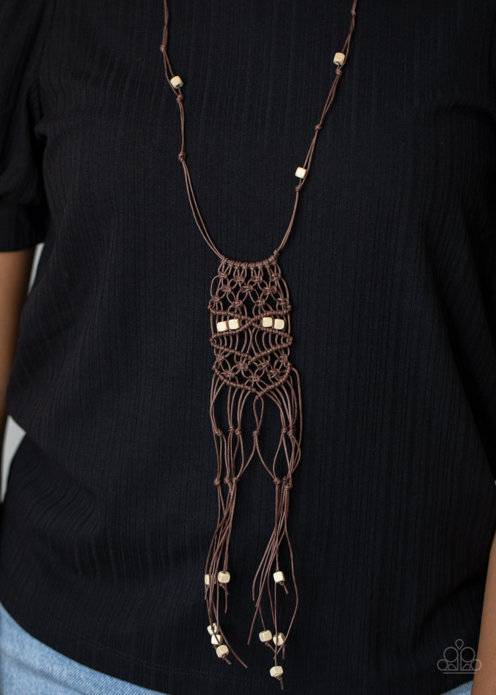 Macrame Majesty - Brown