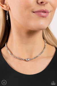 Tasteful Triangles - Silver Choker